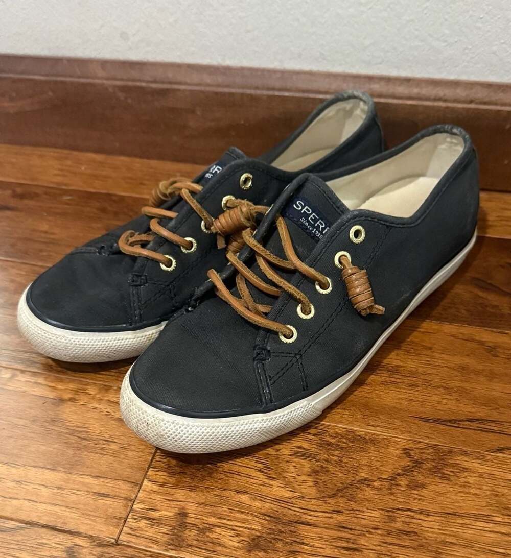 Sperry Seacoast Sneaker Size 6.5M Black Canvas